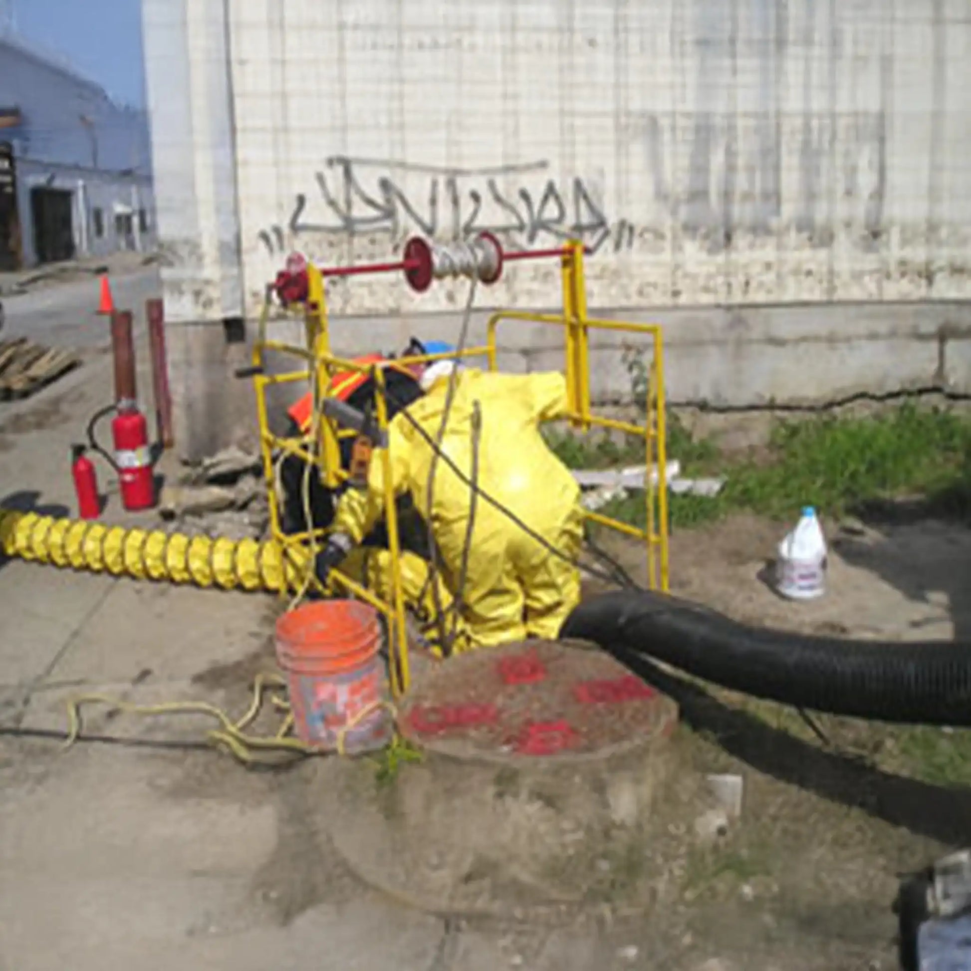 Confined Space Entry Streaming in Man in Man hole