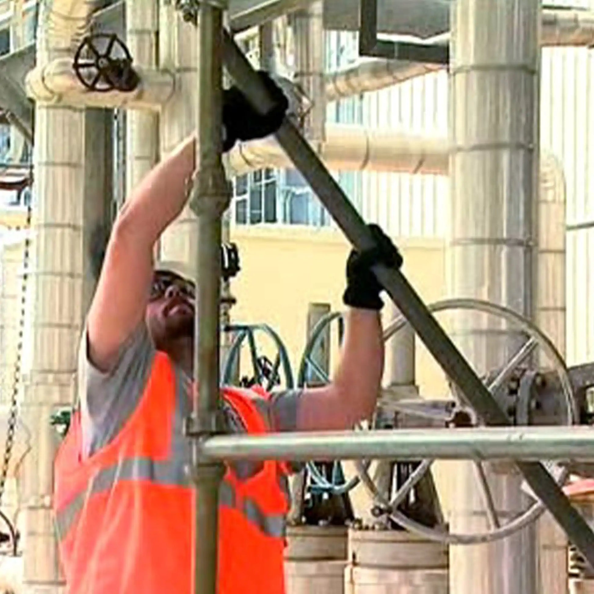 Scaffold Safety Streaming Construction Worker Making Scaffold