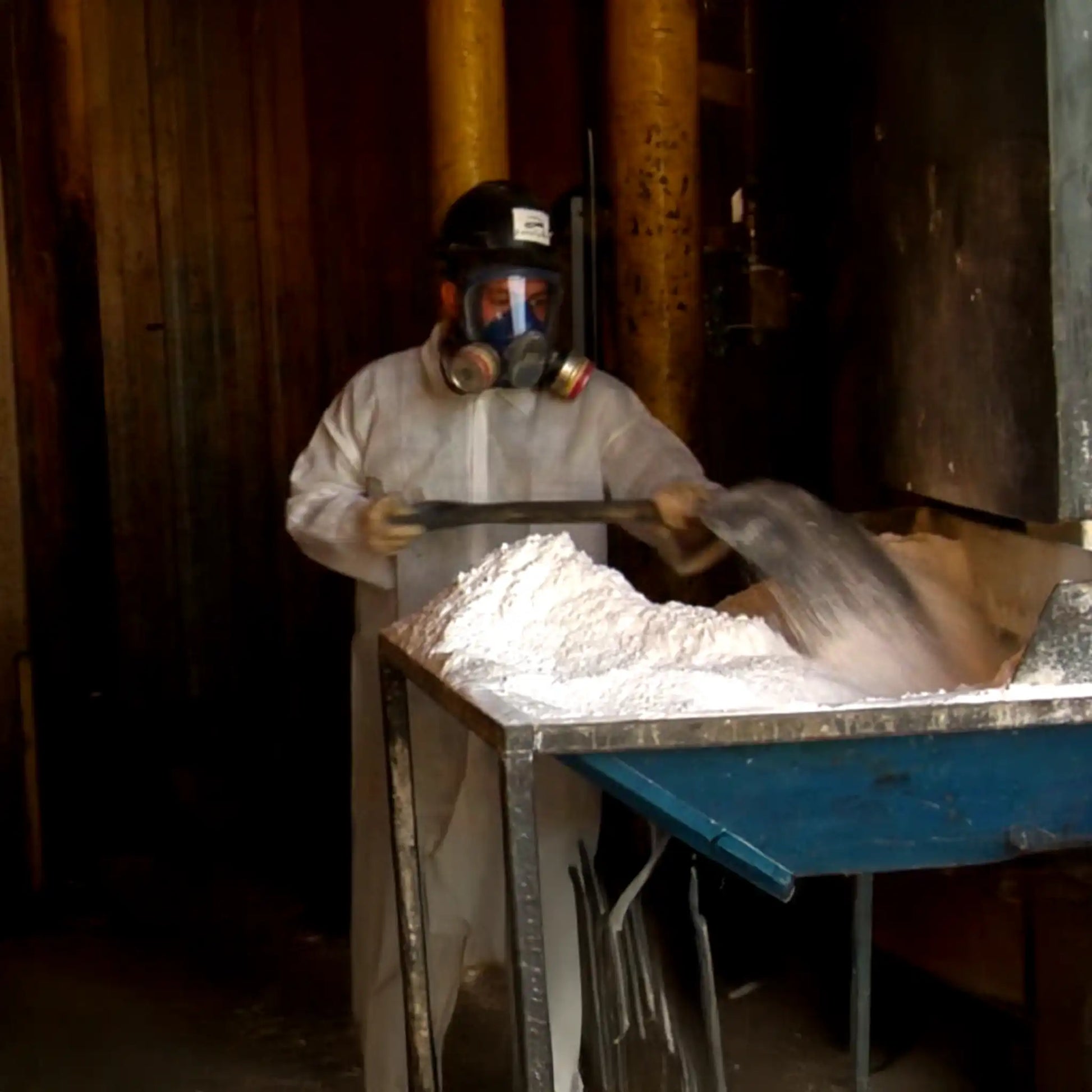 Respirable Crystalline Silica Streaming Man with Shovel