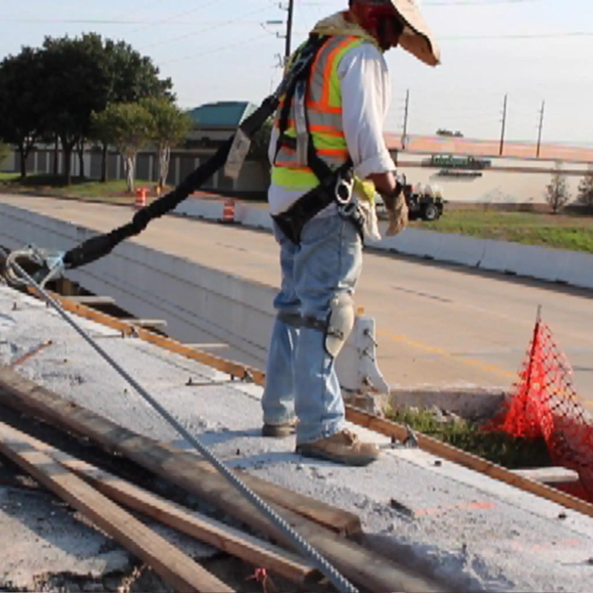 Slips, Trips & Falls Streaming Construction Worker
